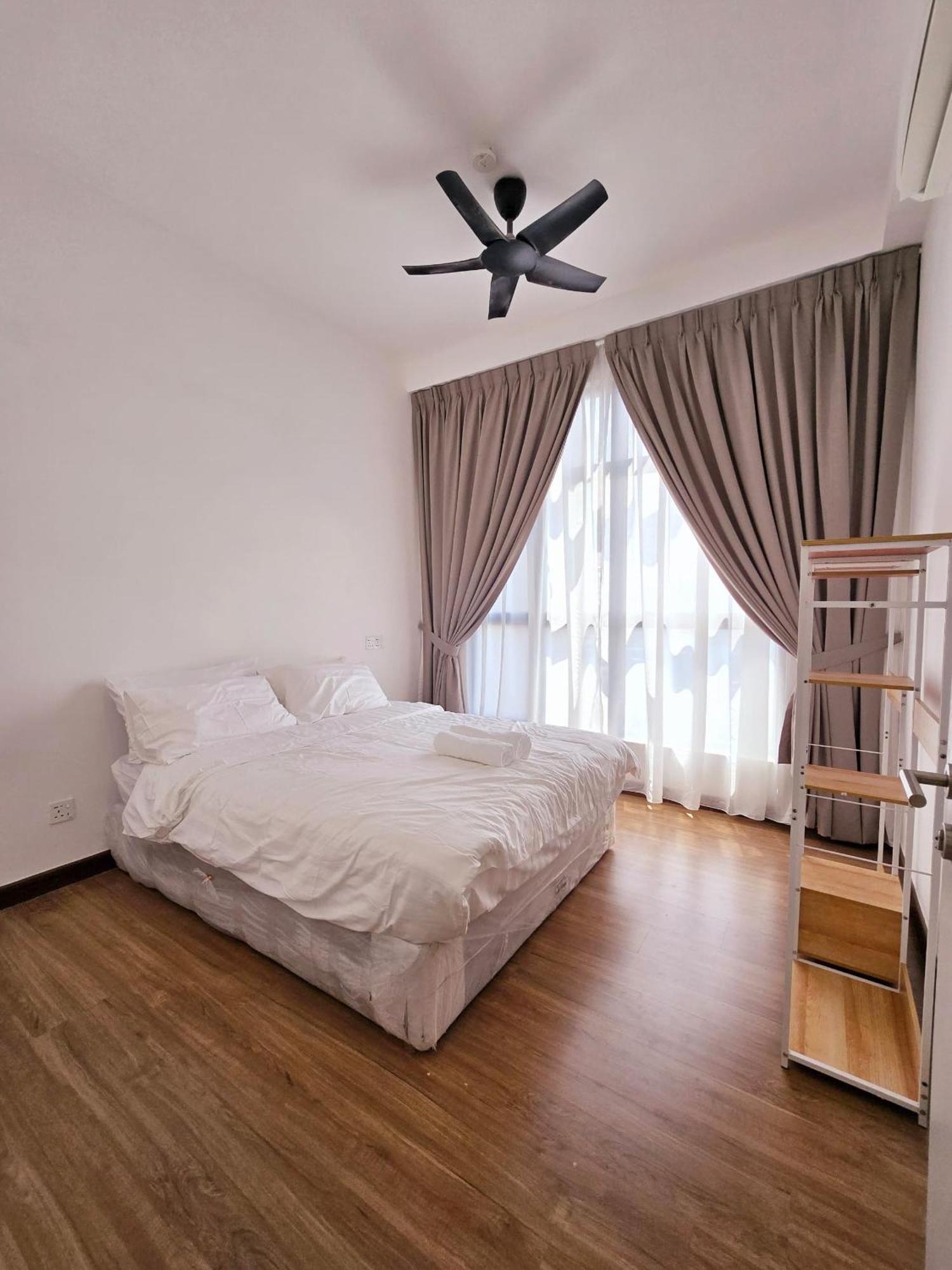Forest Damasara Seresta 6 Pax- 2carpark Apartment Kuala Lumpur